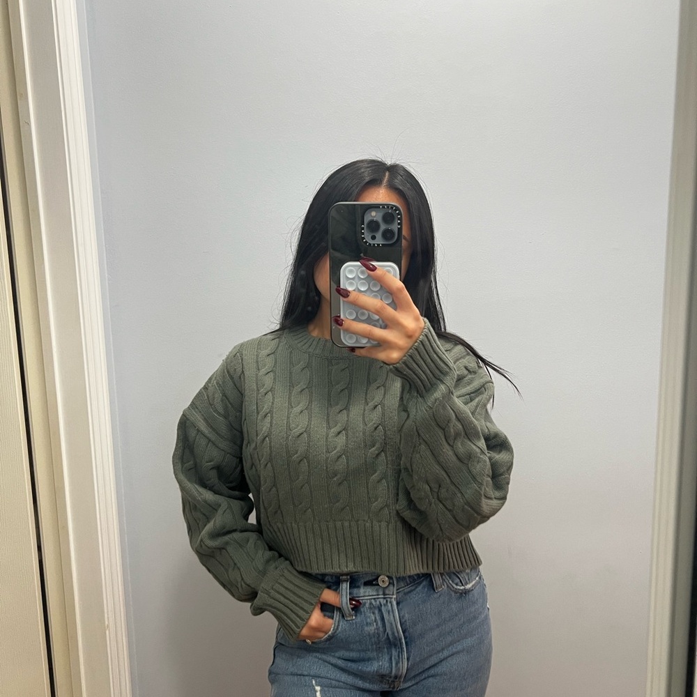 Aritzia Sunday Best Olive Cable Knit Sweater